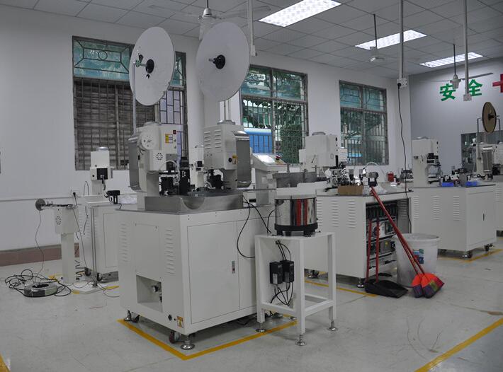 穿护套自动端子机