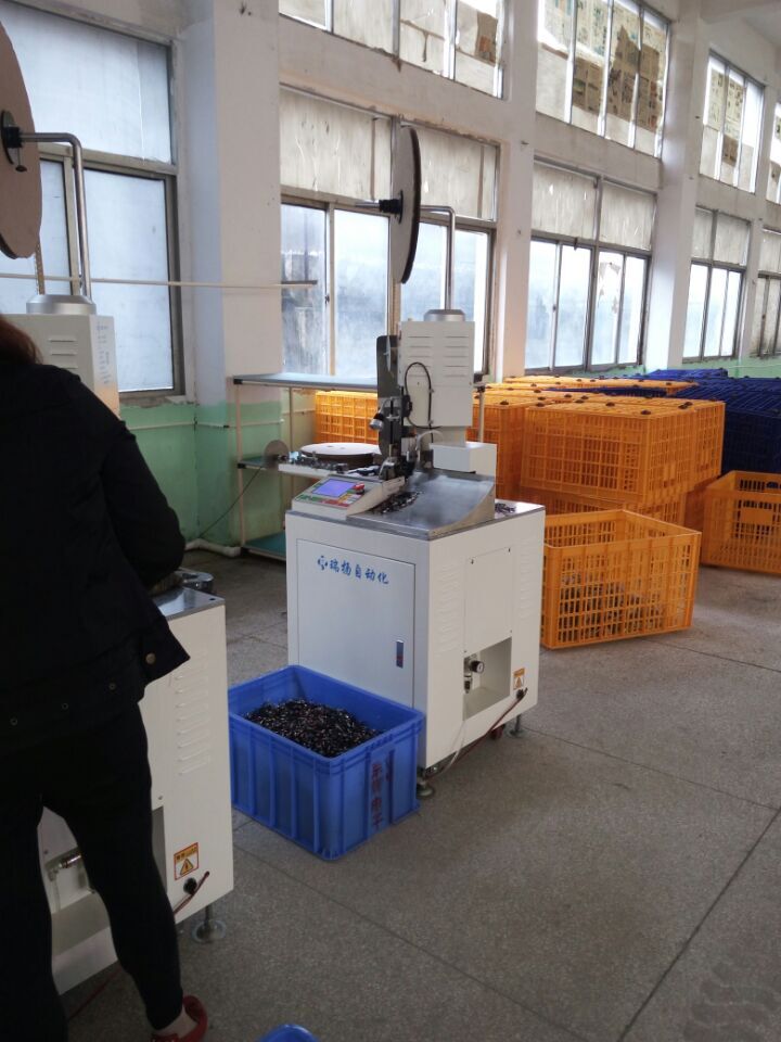 自动端子机 自动端子机